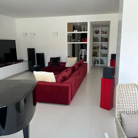 Sans Souci Villa *